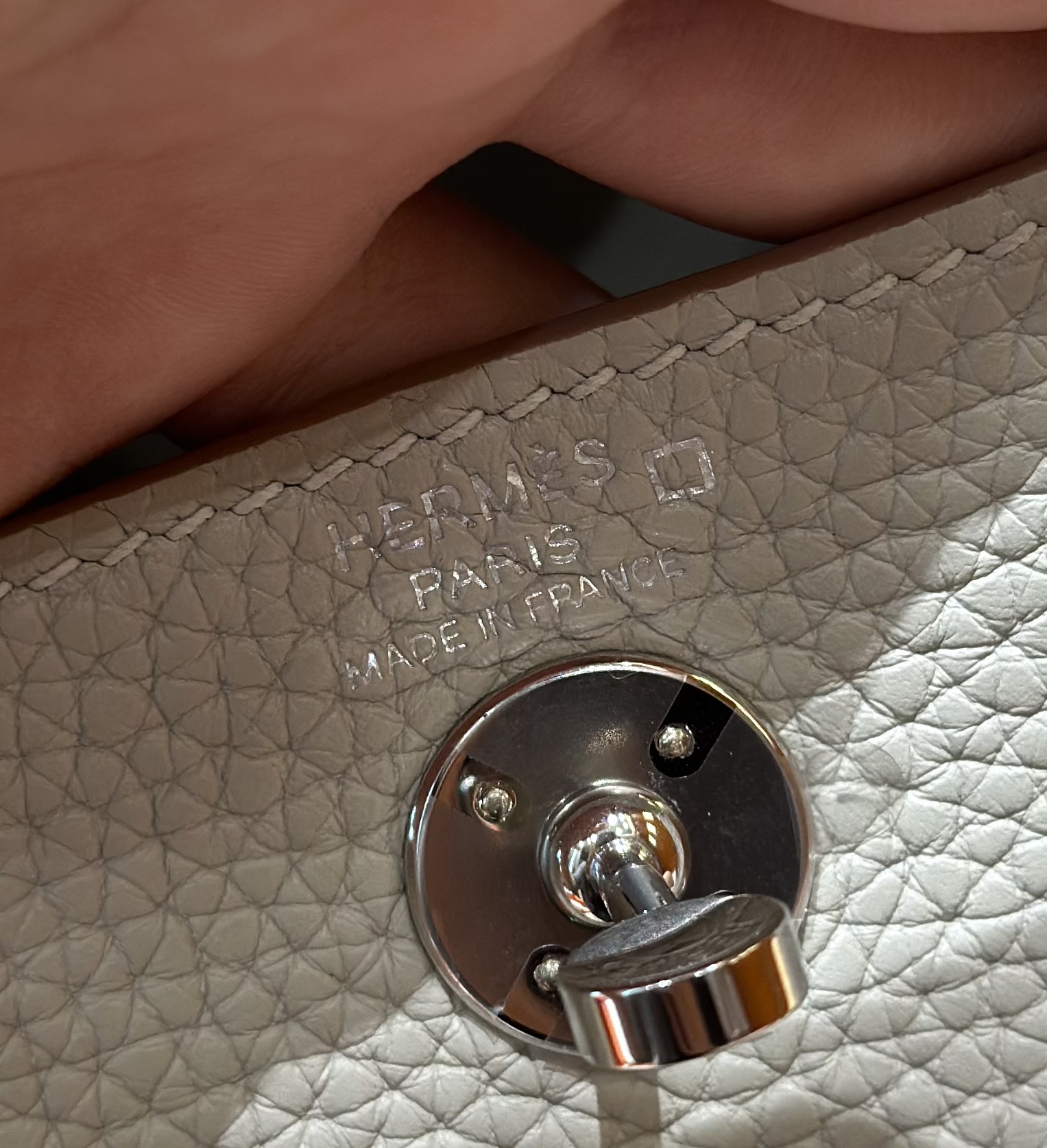 Hermès  Lindy 19 Girs Perle Clemence  and Matte Alligator🐊imported