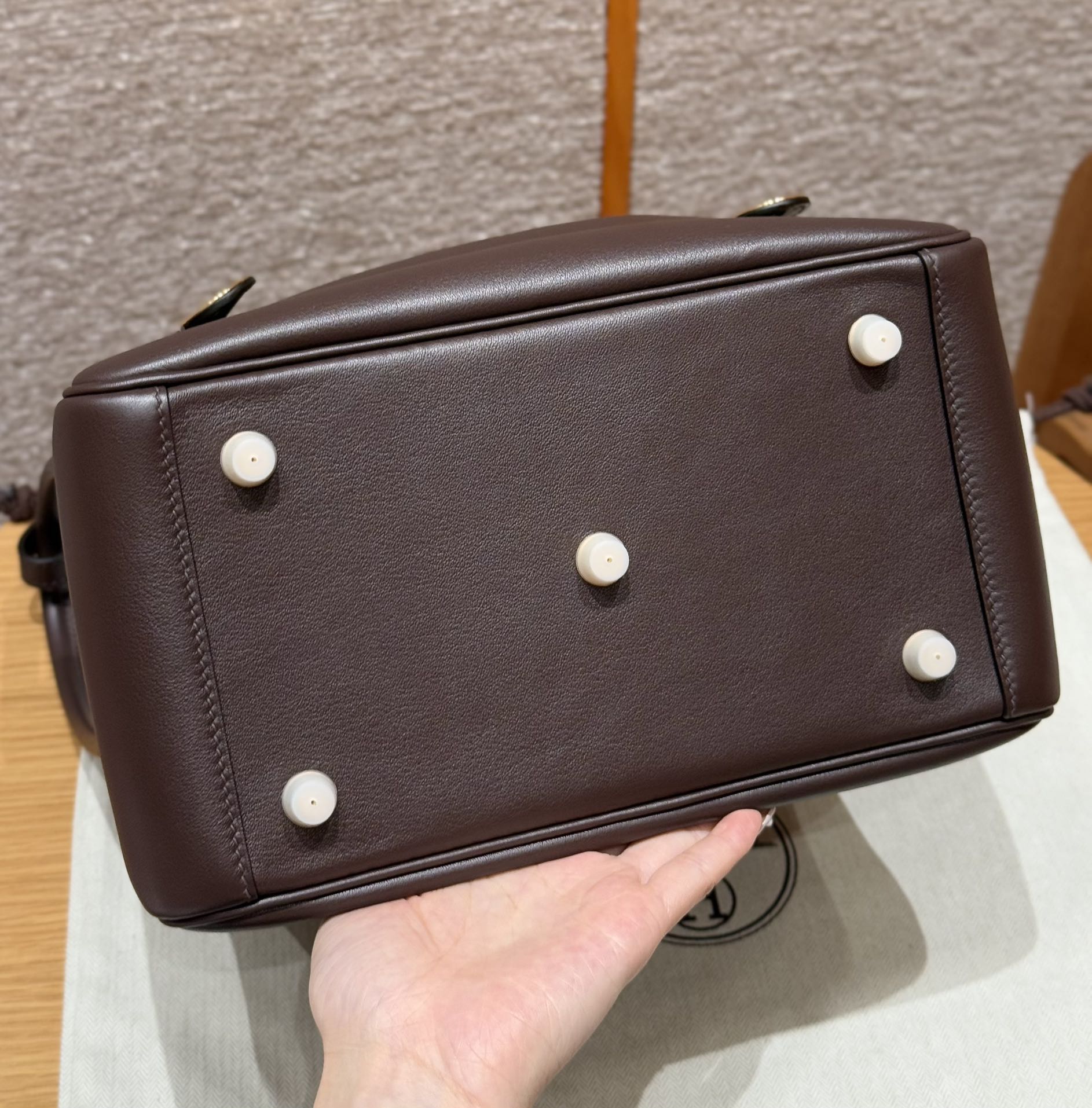 Hermès  Lindy 26 Rouge Sellier Swift