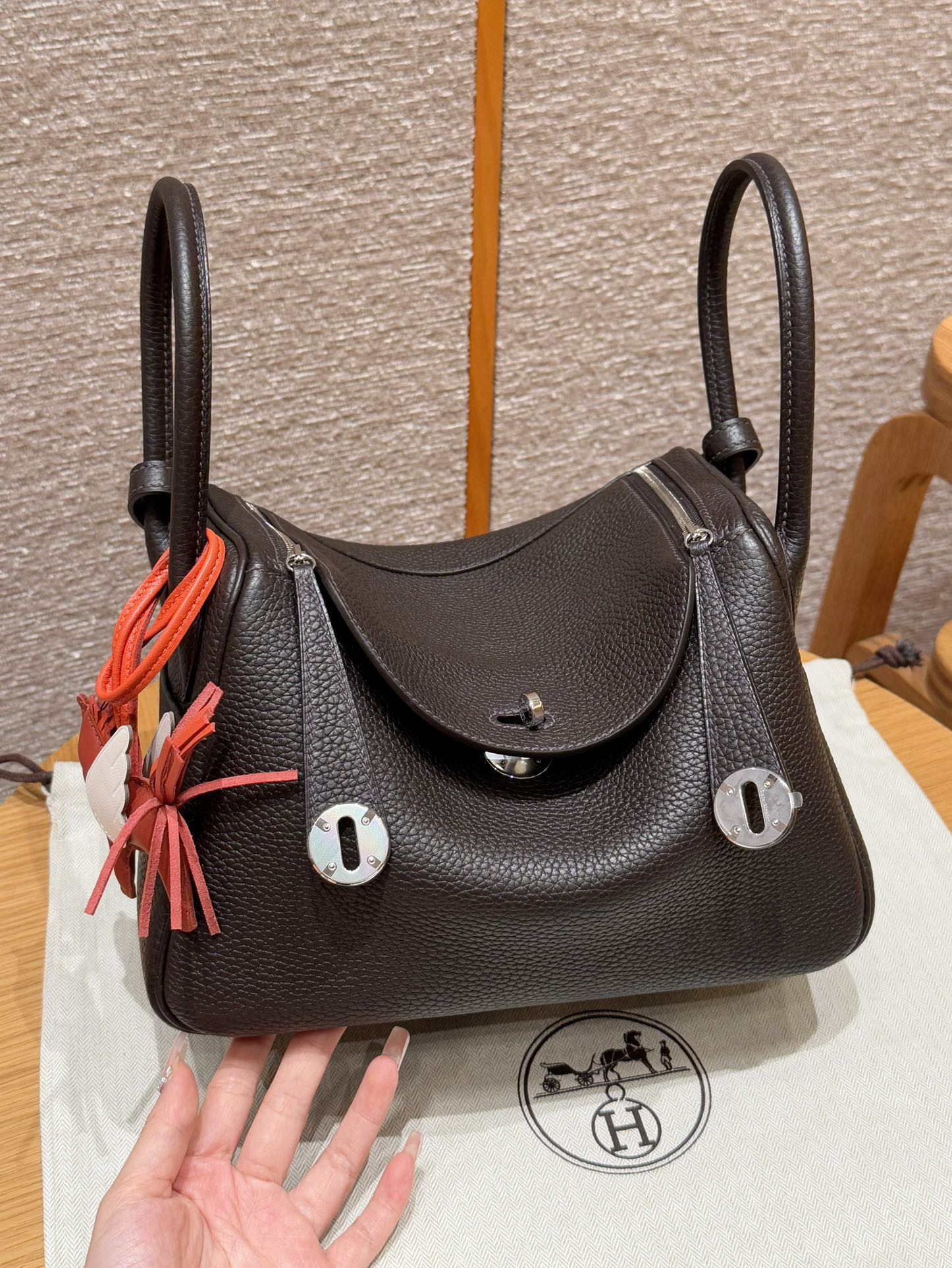 Hermès  Lindy 26 Macassar  Clemence