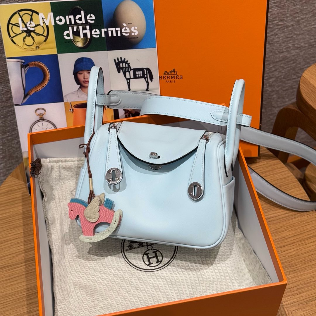 Hermès  Lindy 19 Blue Brume Swift