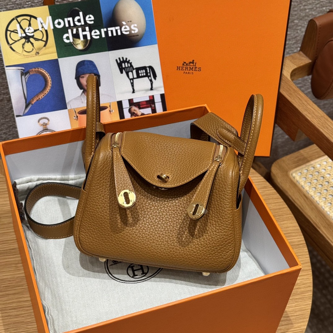 Hermès  Lindy 19 Sesame Clemence