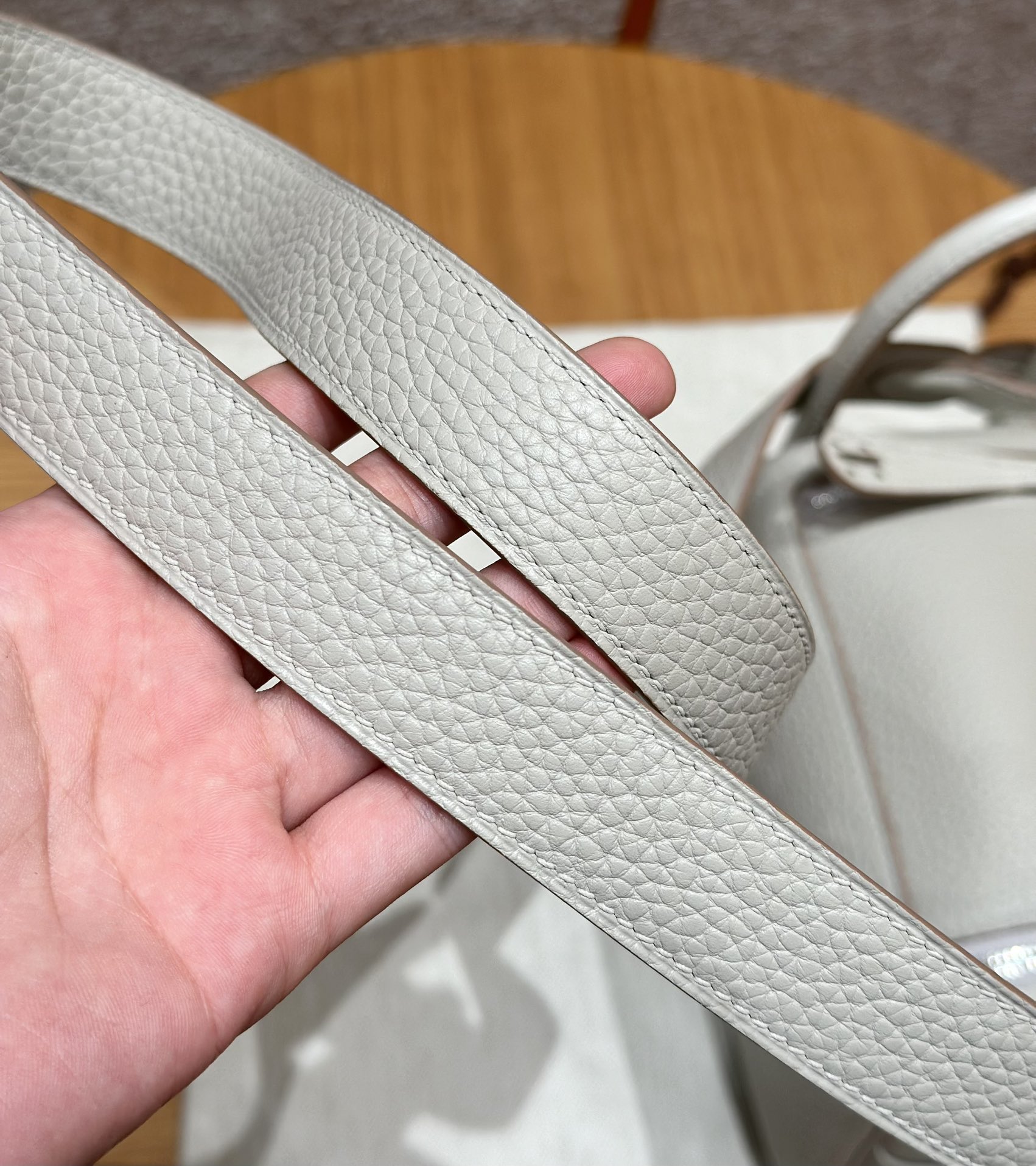 Hermès  Lindy 19 Girs Perle Clemence  and Matte Alligator🐊imported