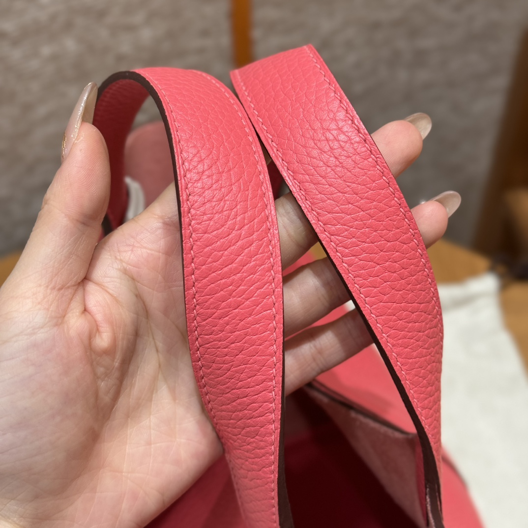 Hermès  Picotin lock 18 Rose lipstick Clemence