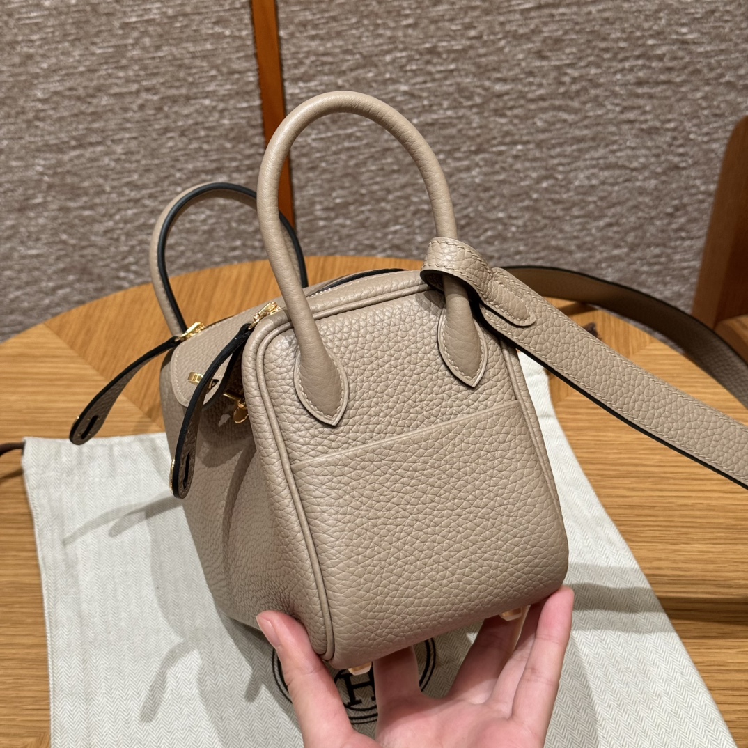 Hermès  Lindy 19 Gris tourterelle Clemence