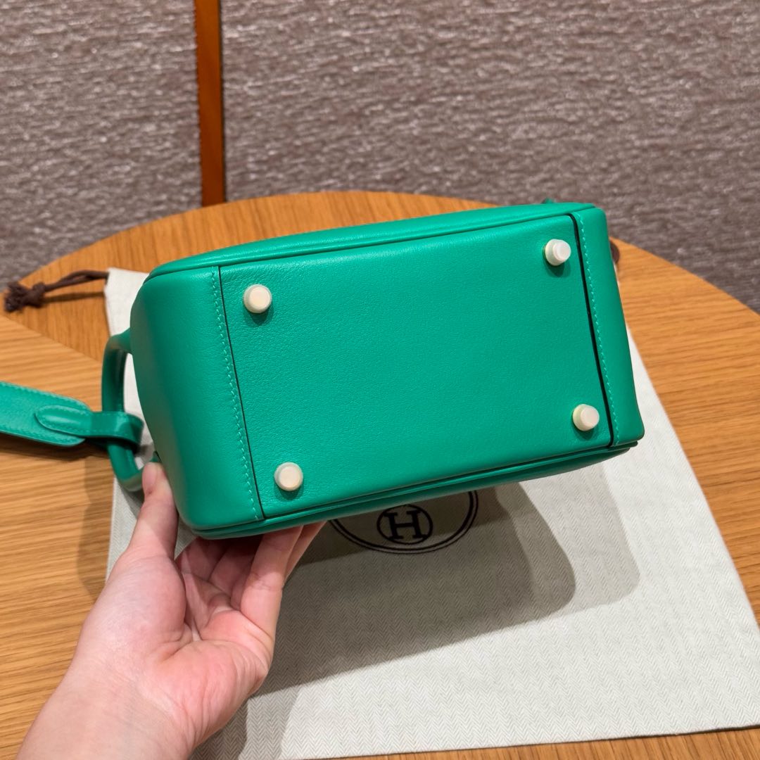 Hermès  Lindy 19  Menthe Swift