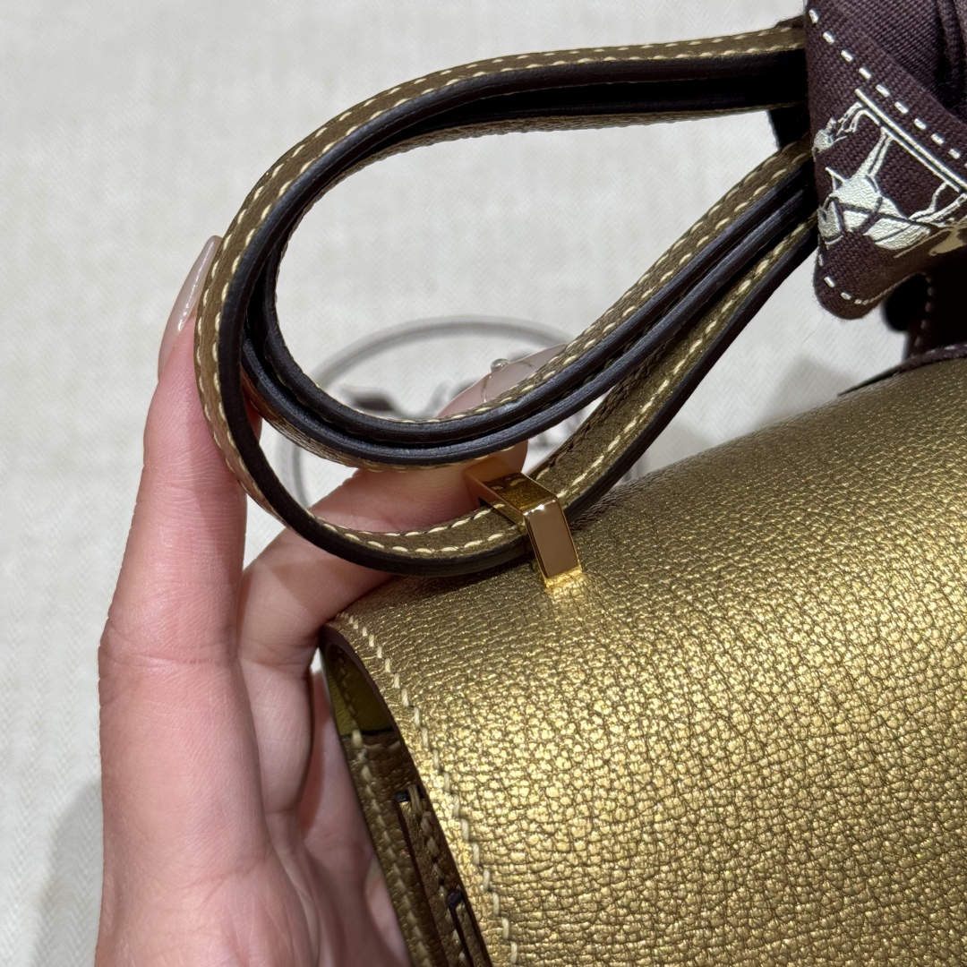Hermès Constance 19 Dorè Chèvre