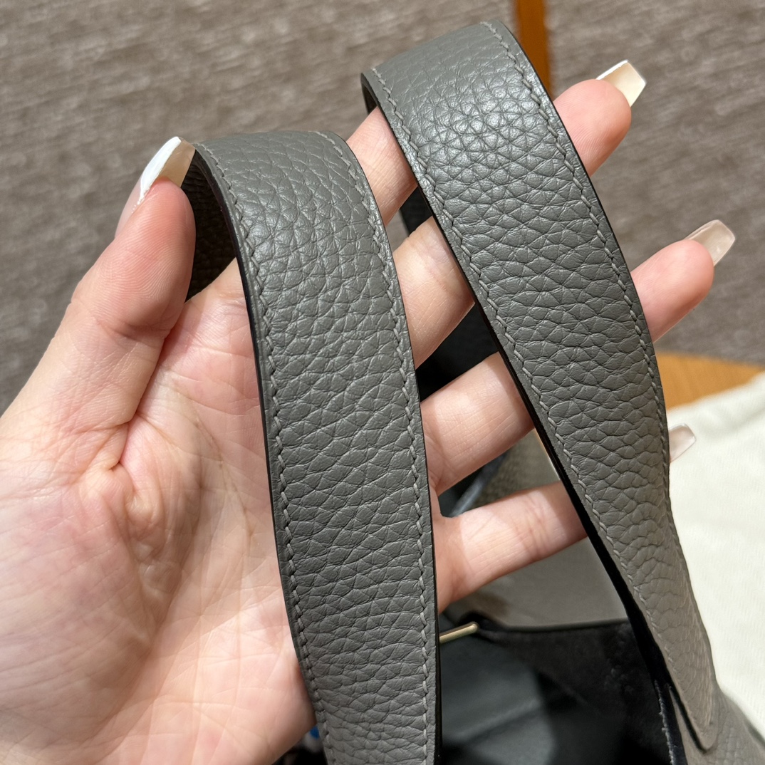 Hermès  Picotin lock 18  Girs Meyer Clemence