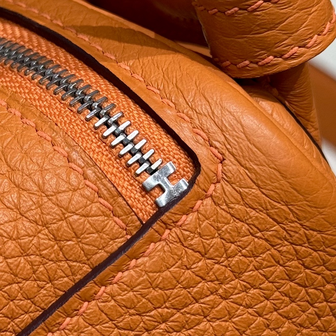 Hermès  Lindy 19 Orange Clemence