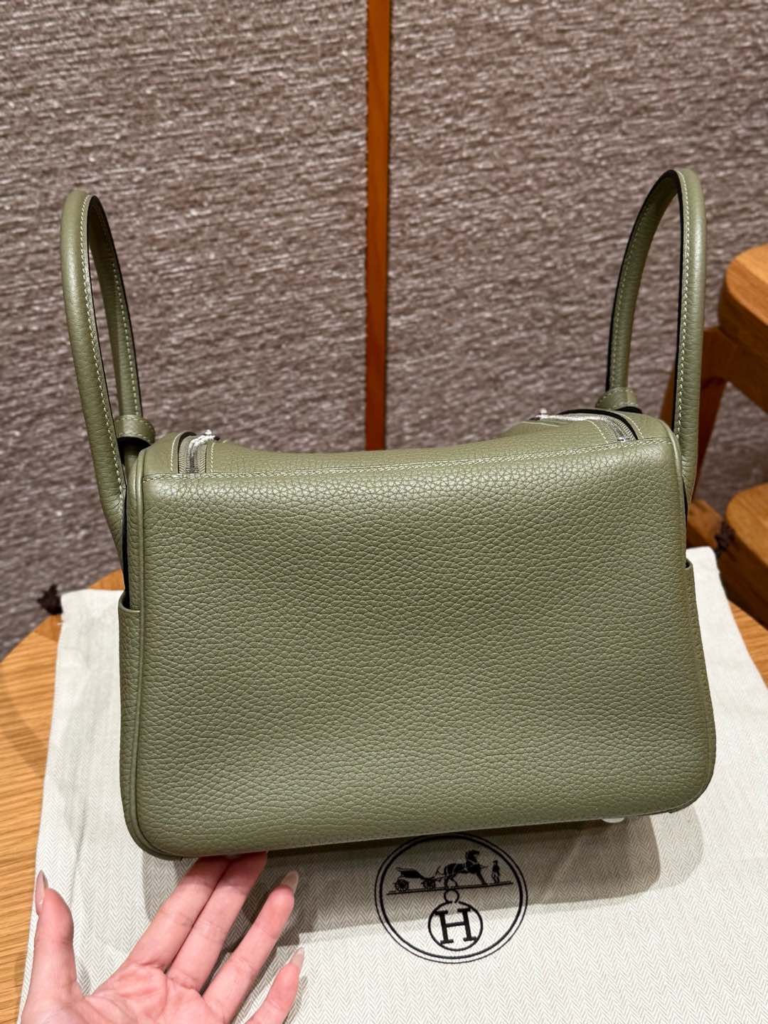 Hermès  Lindy 26 Sauge Clemenc