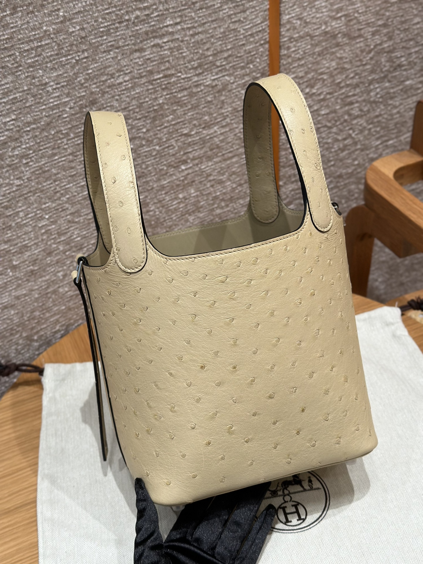 Hermès  Picotin lock  18 Trench KK ostrich Imported