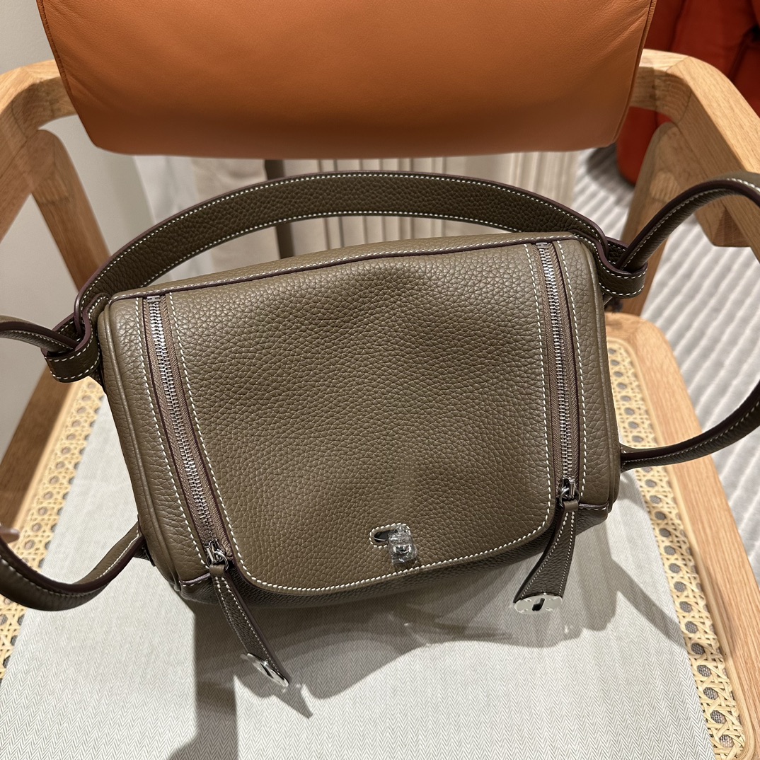 Hermès  Lindy 26 Etoupe Clemence