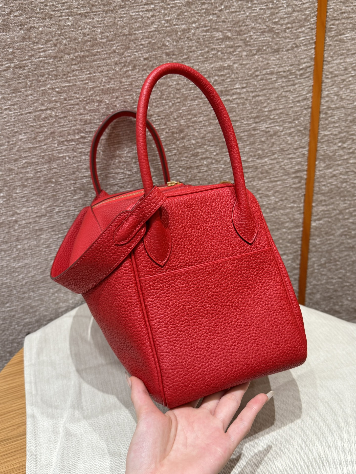 Hermès  Lindy 30 Rouge casaque Clemence
