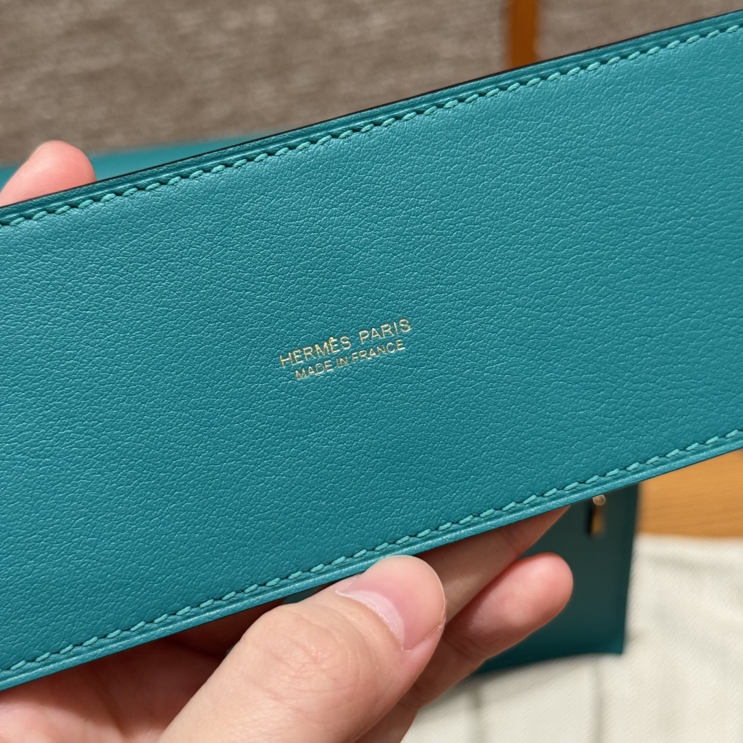 Hermès Kelly danse 22 Blue paon Swift