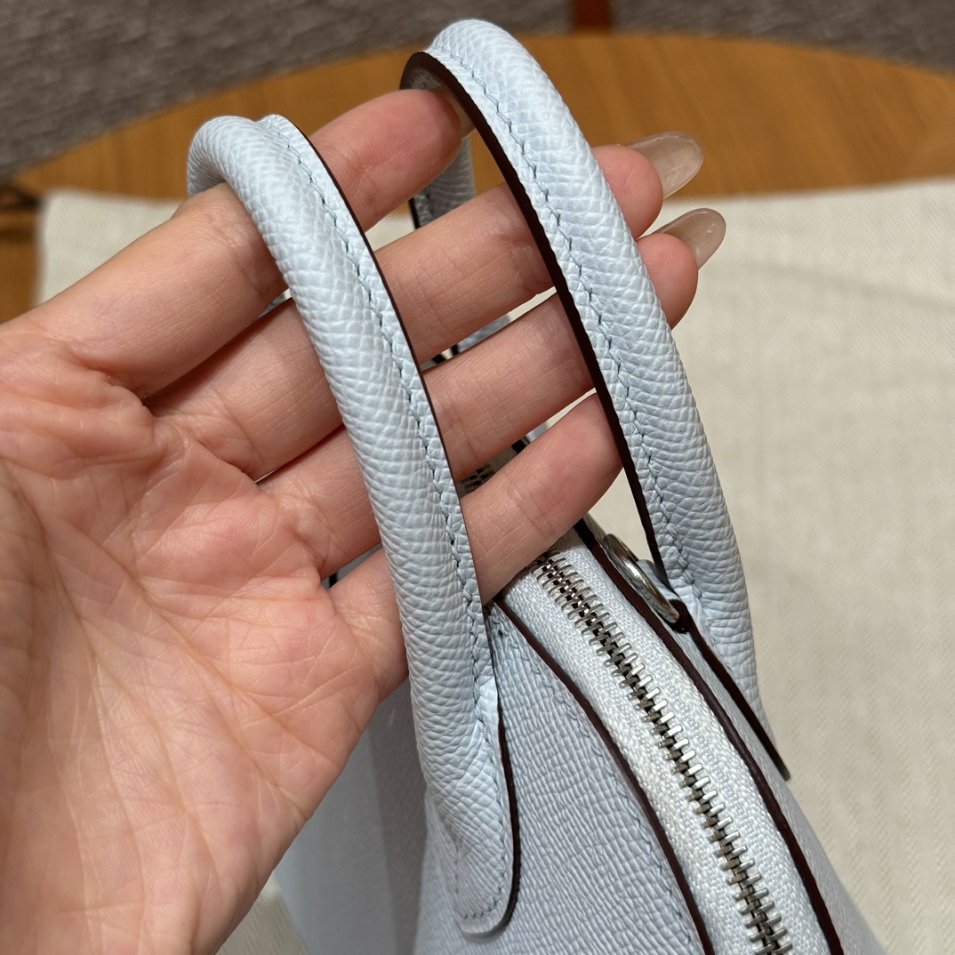 Hermès Bolide 18  Blue Brume Epsom