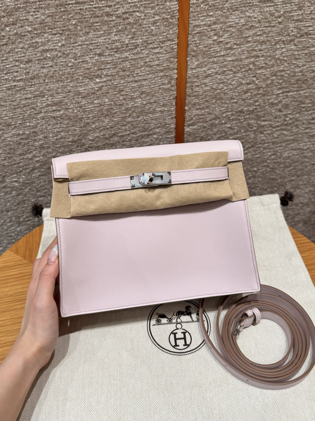 Hermès Kelly danse 22  Mauve pale Swift