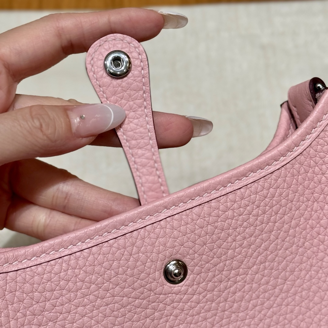 Hermès  Evelyne 16  Rose Sakura Clemence