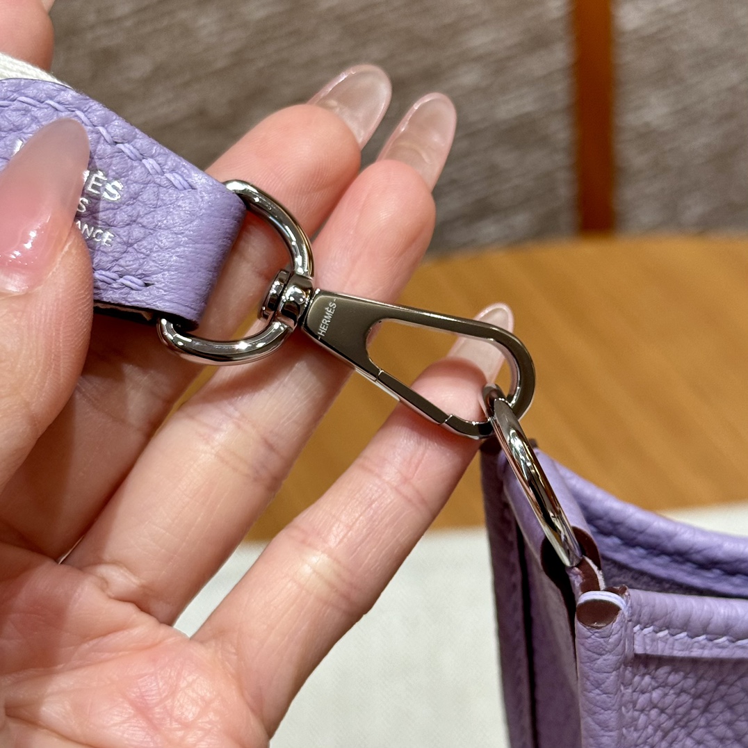 Hermès  Evelyne 16 Glycinc Clemence