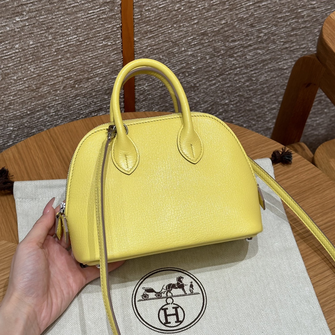 Hermès Bolide 21 Lime  Chever