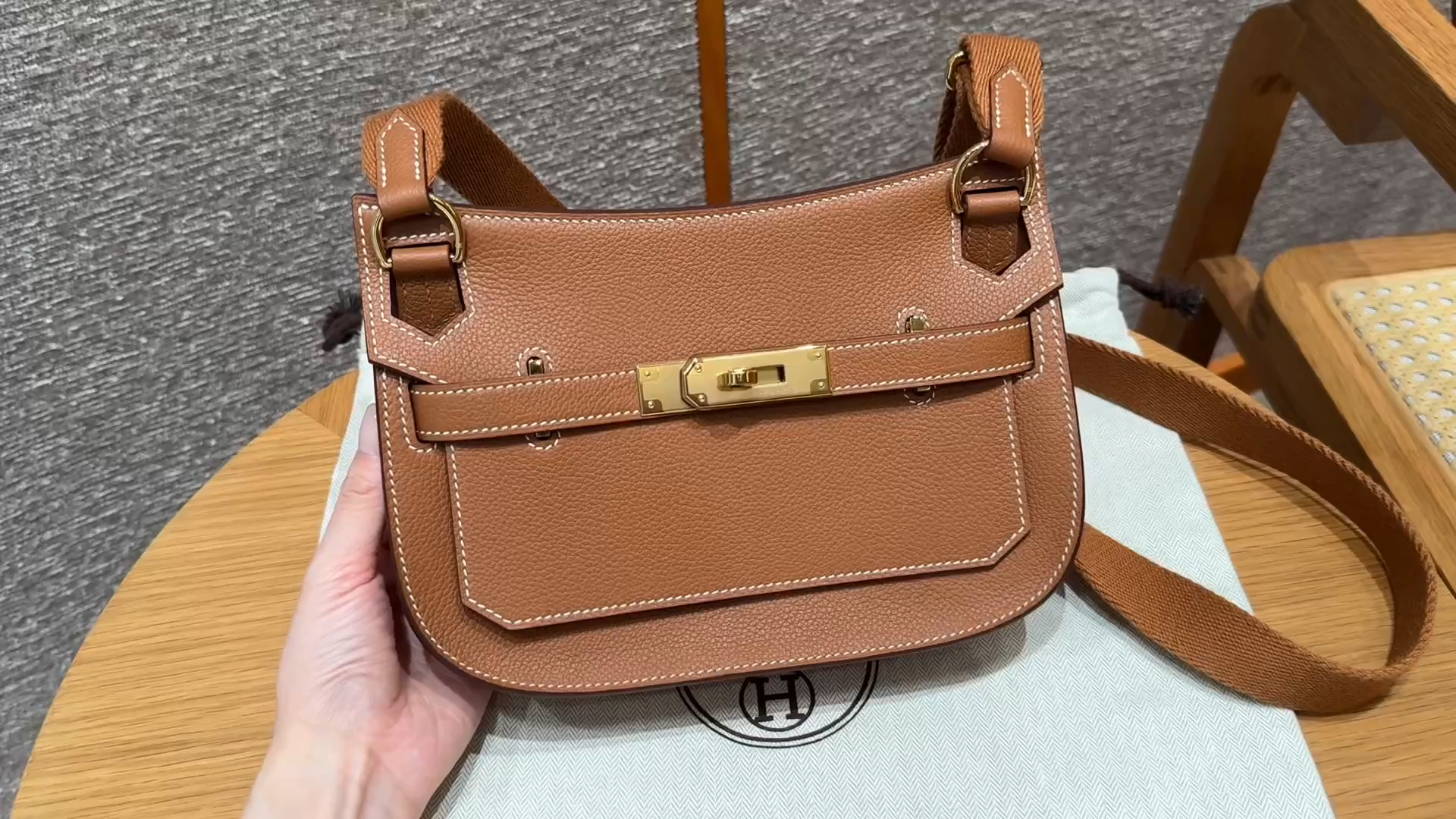 Hermès  Jypsiere 23 Gold Evercolor