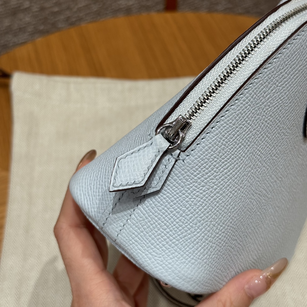 Hermès Bolide 18  Blue Brume Epsom