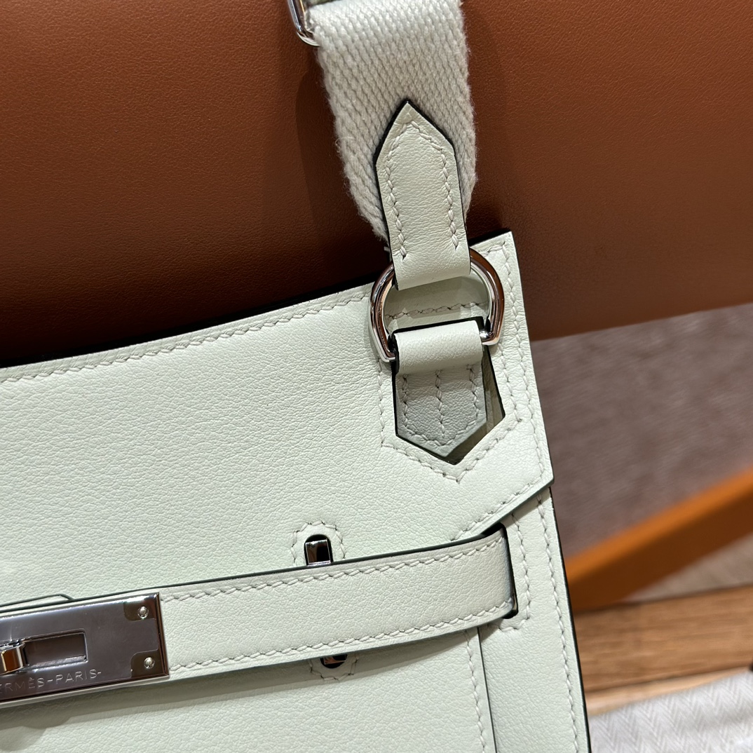 Hermès  Jypsiere 23 Vert Fizz Swift