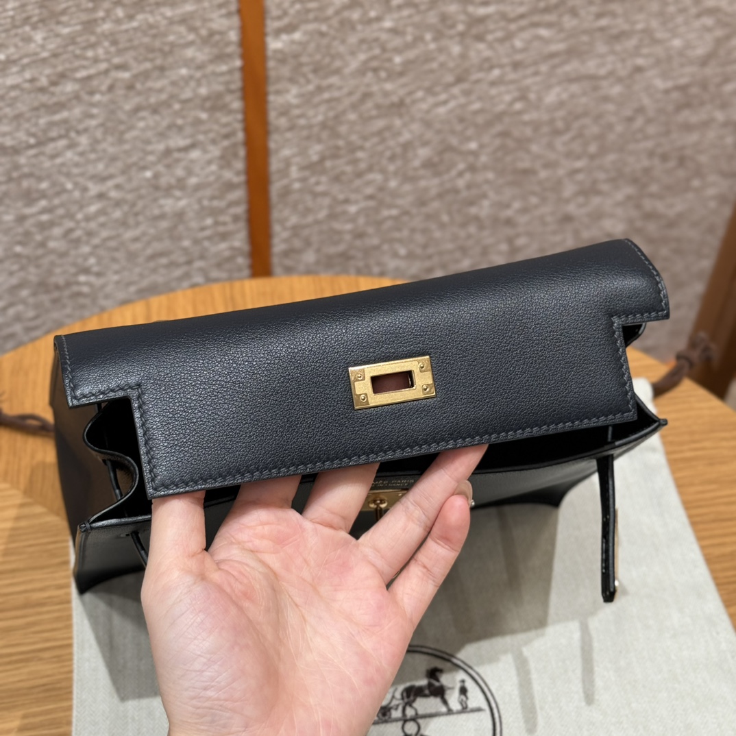 Hermès Kelly danse 22 Blue Nuit Swift