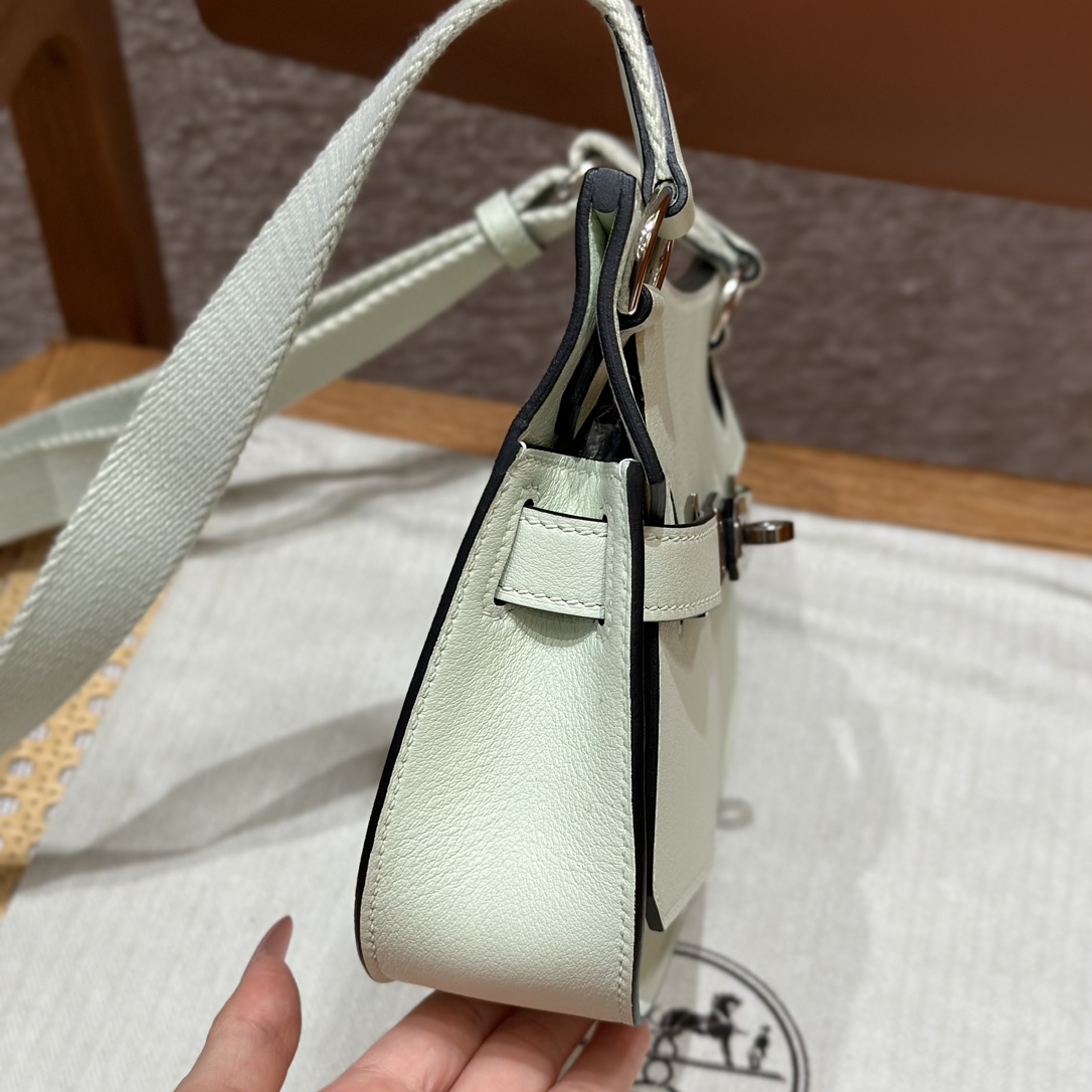 Hermès  Jypsiere 23 Vert Fizz Swift