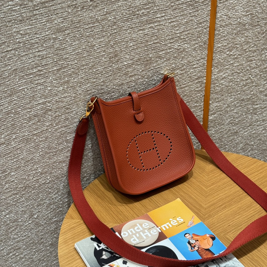 Hermès  Evelyne 16  Rouge Tomate Clemence