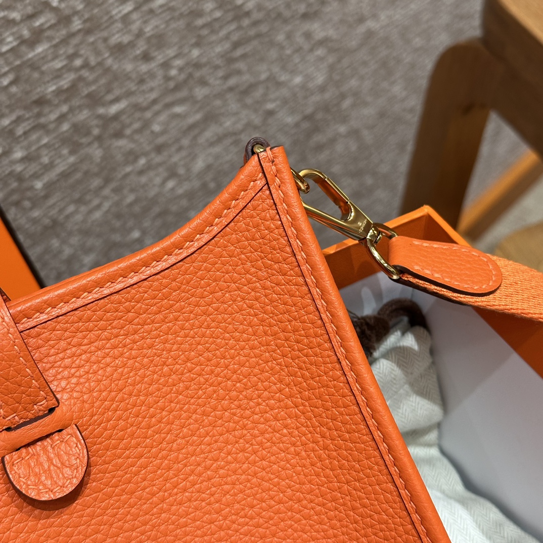 Hermès  Evelyne 16 Feu Clemence