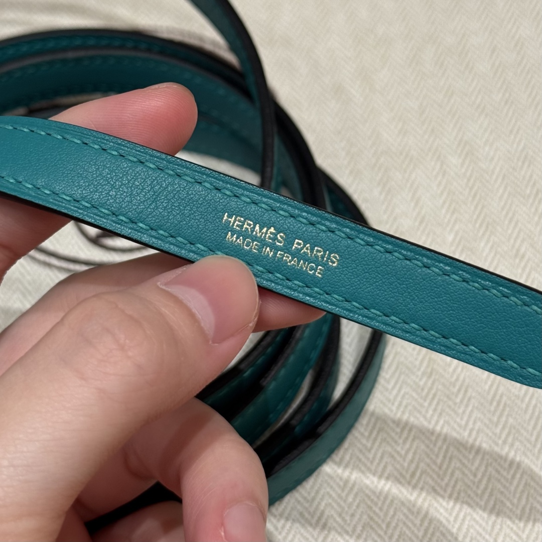 Hermès Kelly danse 22 Blue paon Swift