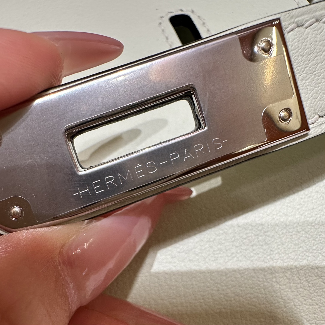 Hermès  Jypsiere 23 Vert Fizz Swift