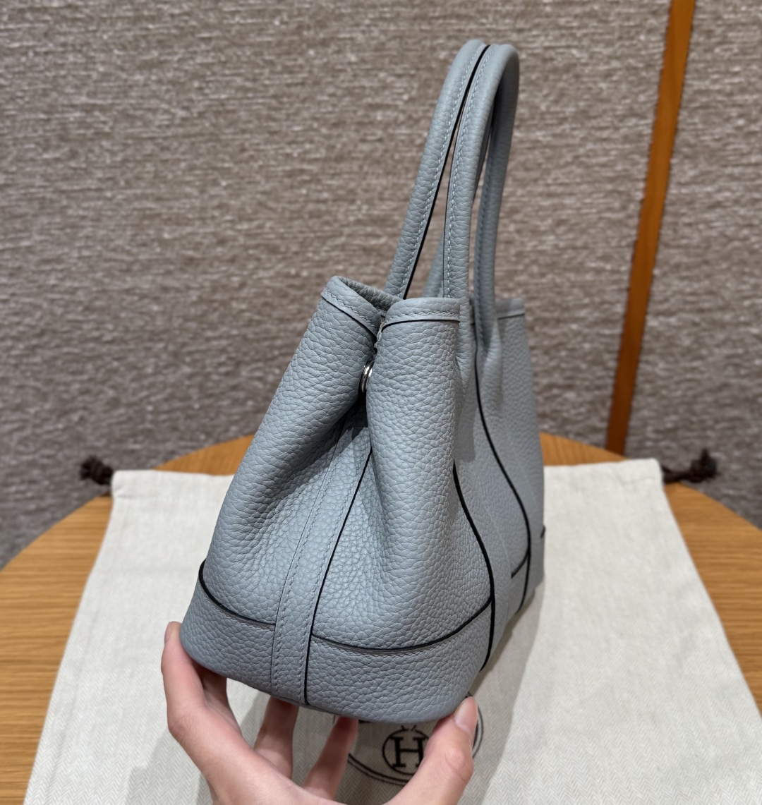 Hermès  Garden party 23 Girs Pantin Ntogo