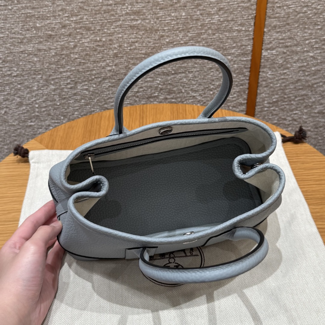 Hermès  Garden party 23 Girs Pantin Ntogo