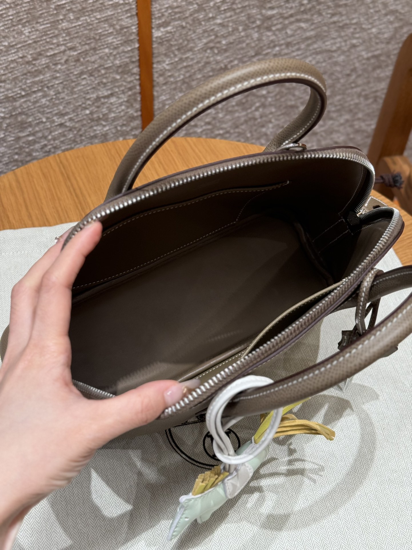 Hermès Bolide 25 Etoupe Epsom