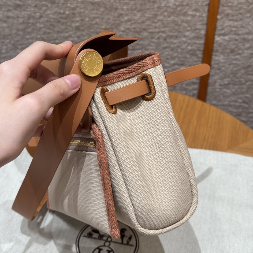 Hermès  Herbag 20 Beton/naturel sable  Canvas and cowhide