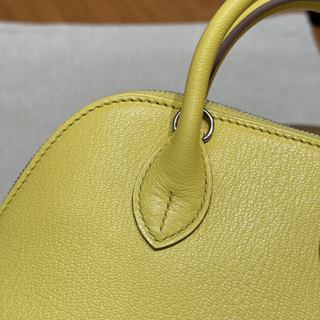 Hermès Bolide 21 Lime  Chever