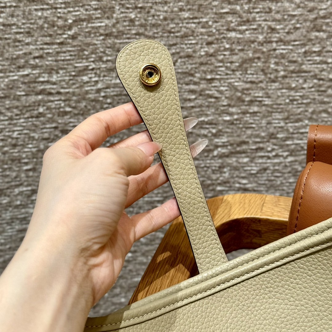 Hermès  Evelyne 29 Trench  Clemence