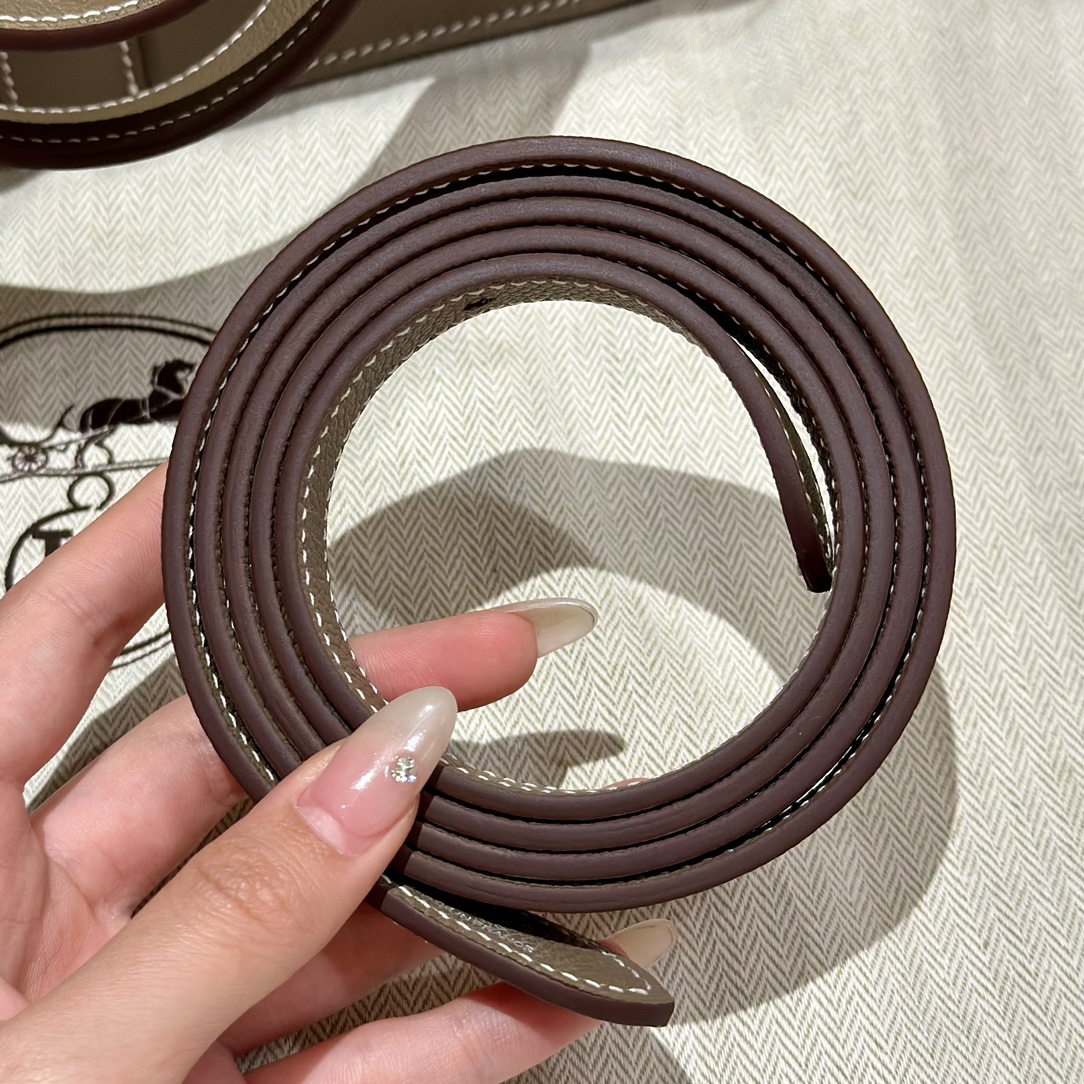 Hermès Halzan 31 Etoupe Swift