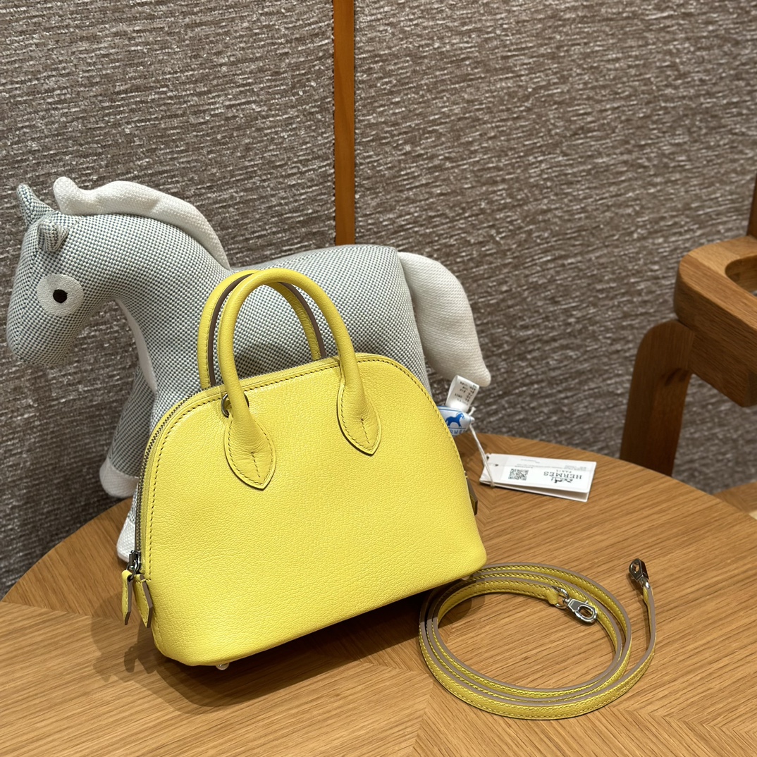 Hermès Bolide 21 Lime  Chever
