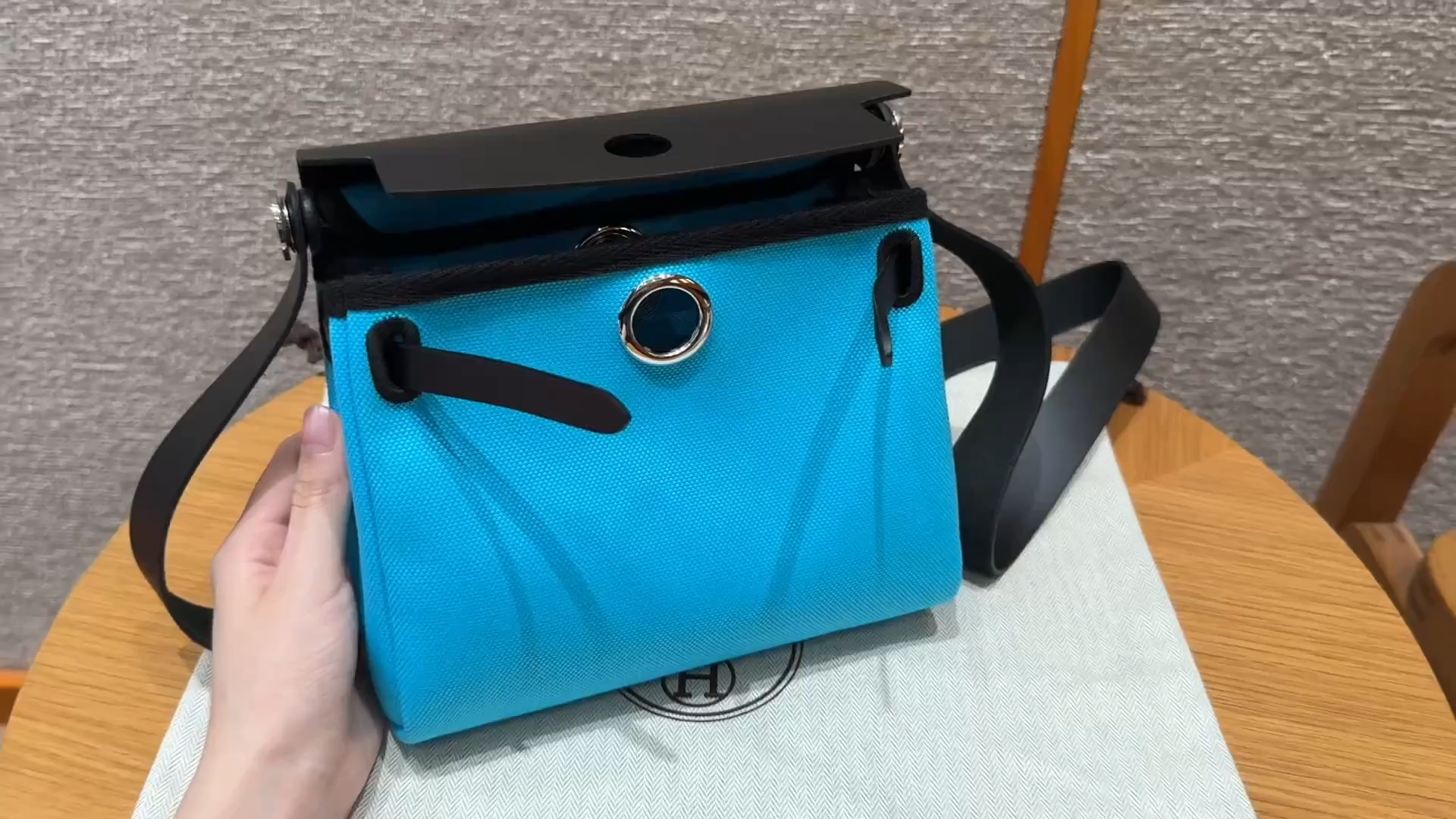 Hermès  Herbag 20 Bleu riviera/noir  Canvas and cowhide