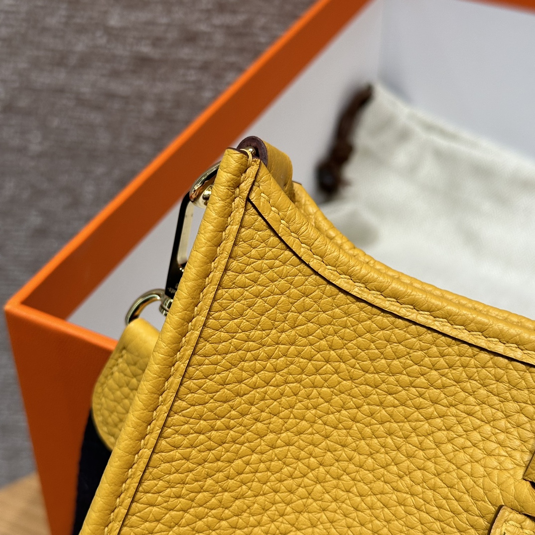 Hermès  Evelyne 16 Jaune amber  Clemence