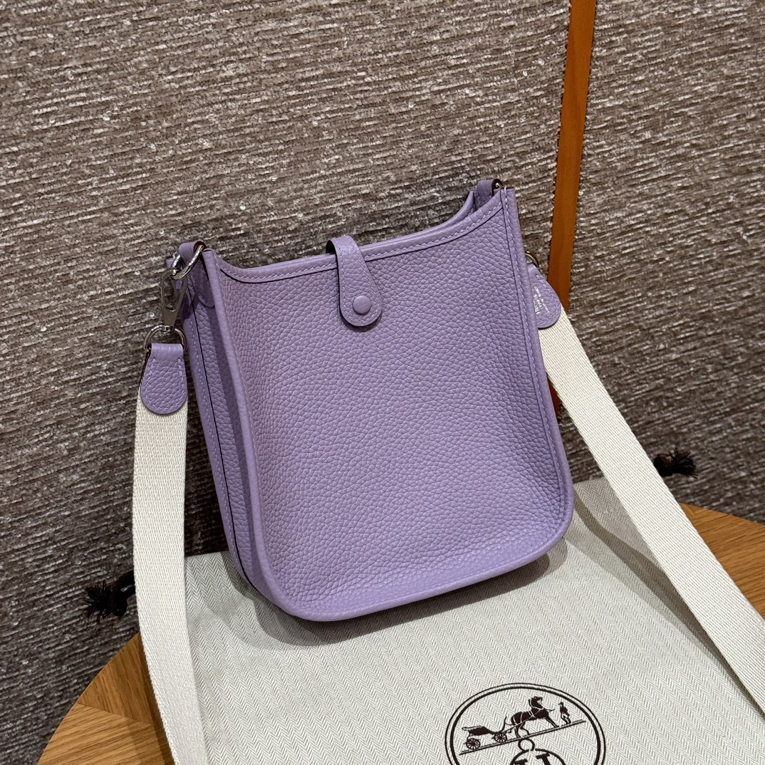 Hermès  Evelyne 16 Glycinc Clemence