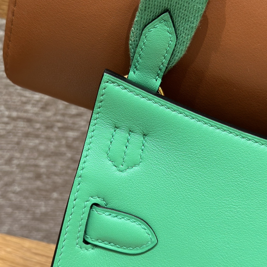 Hermès  Jypsiere 23 Vert comics Swift