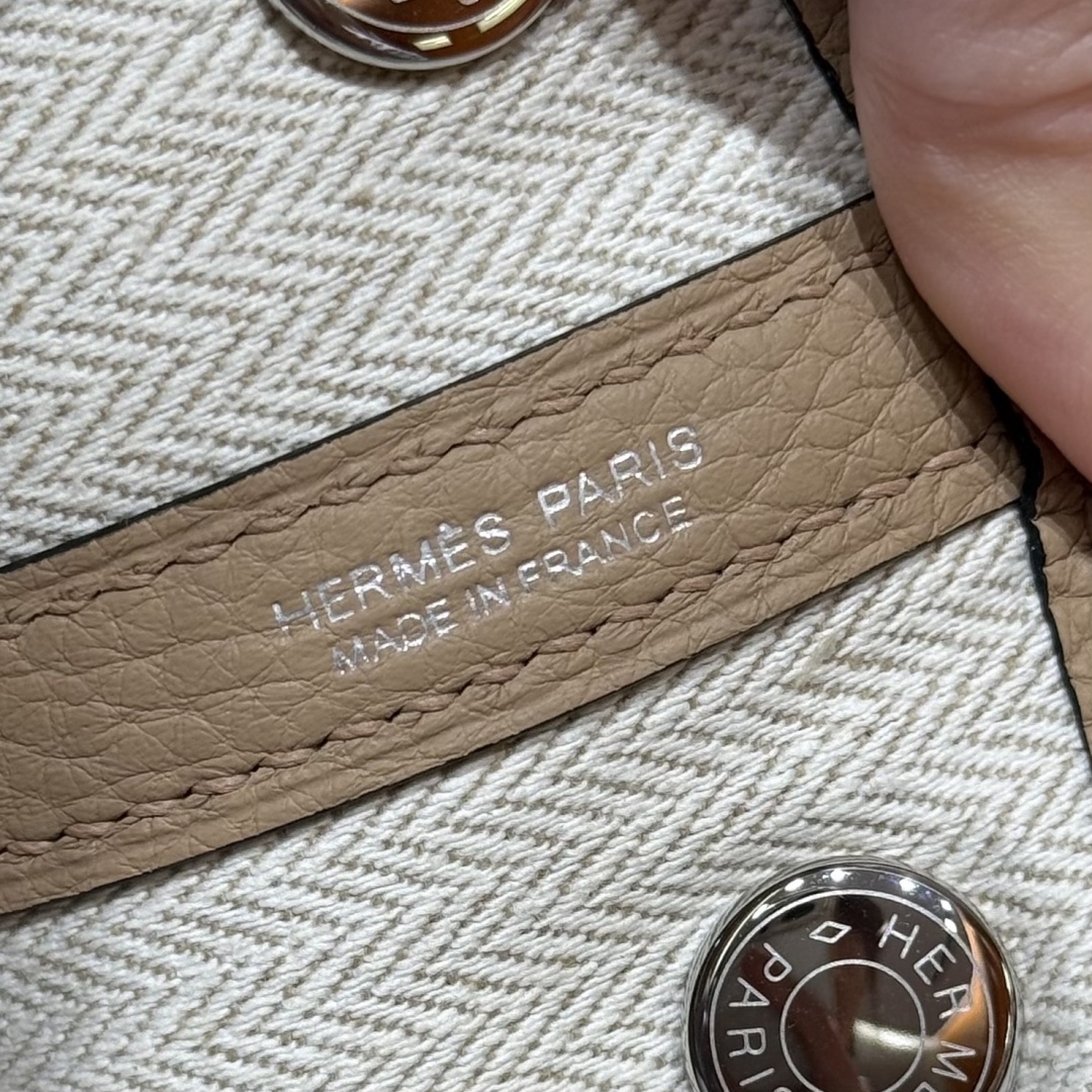Hermès  Garden party 23 Trench Ntogo
