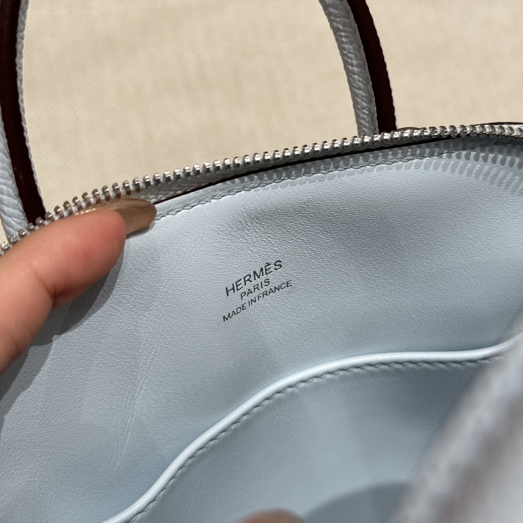 Hermès Bolide 18  Blue Brume Epsom