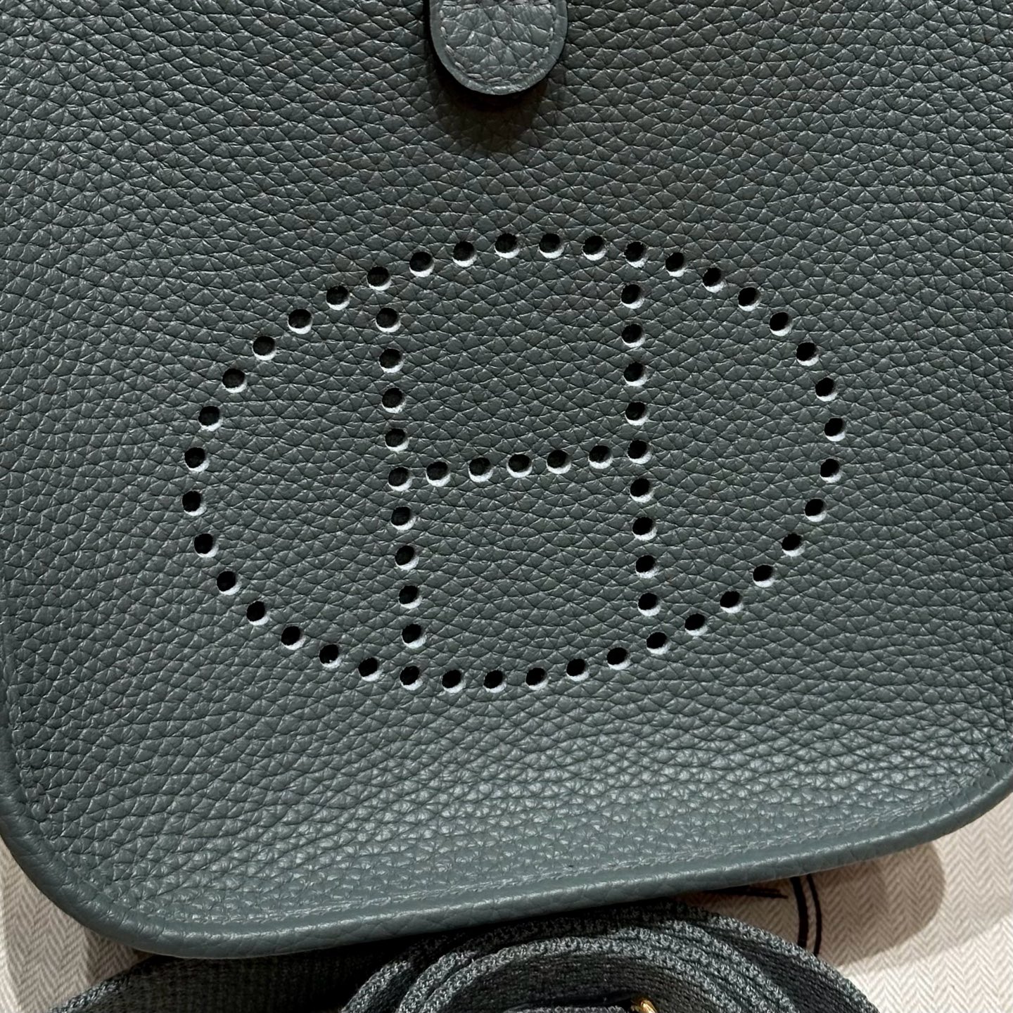 Hermès  Evelyne 16 Vert Amanda  Clemence