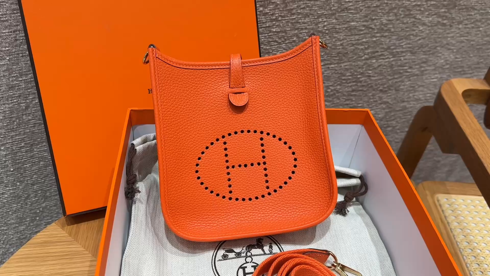 Hermès  Evelyne 16 Feu Clemence