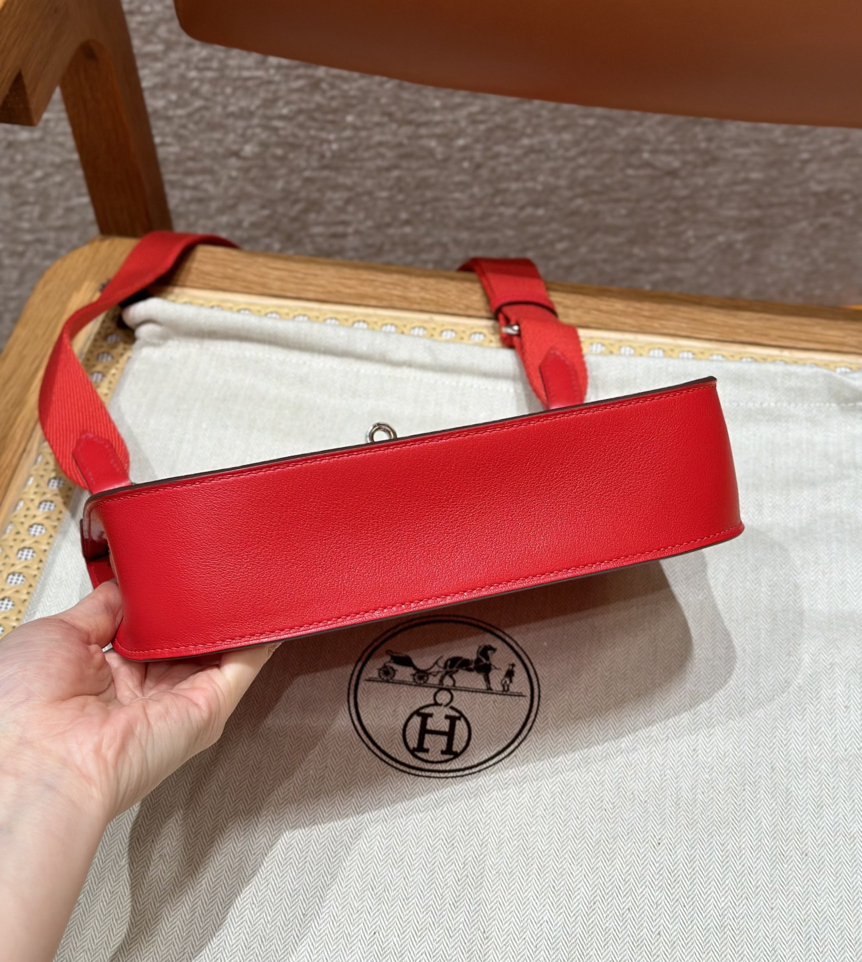 Hermès  Jypsiere 23 Rouge casaque Swift