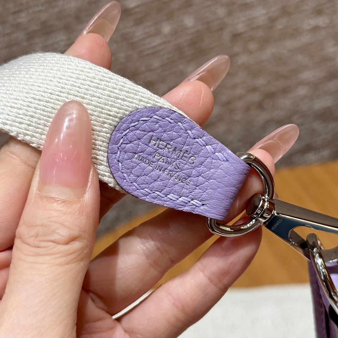 Hermès  Evelyne 16 Glycinc Clemence