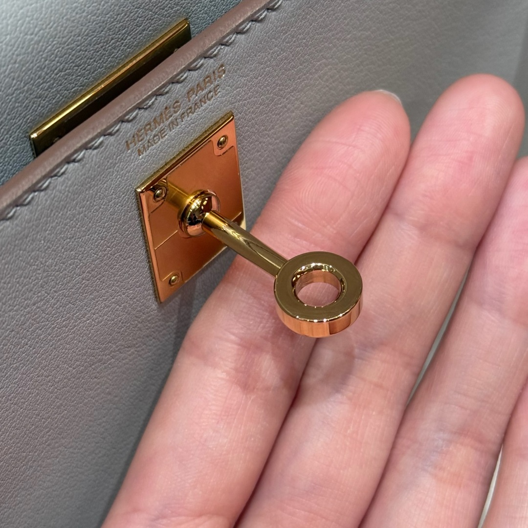 Hermès Kelly danse 22 Pearl Gray Swift